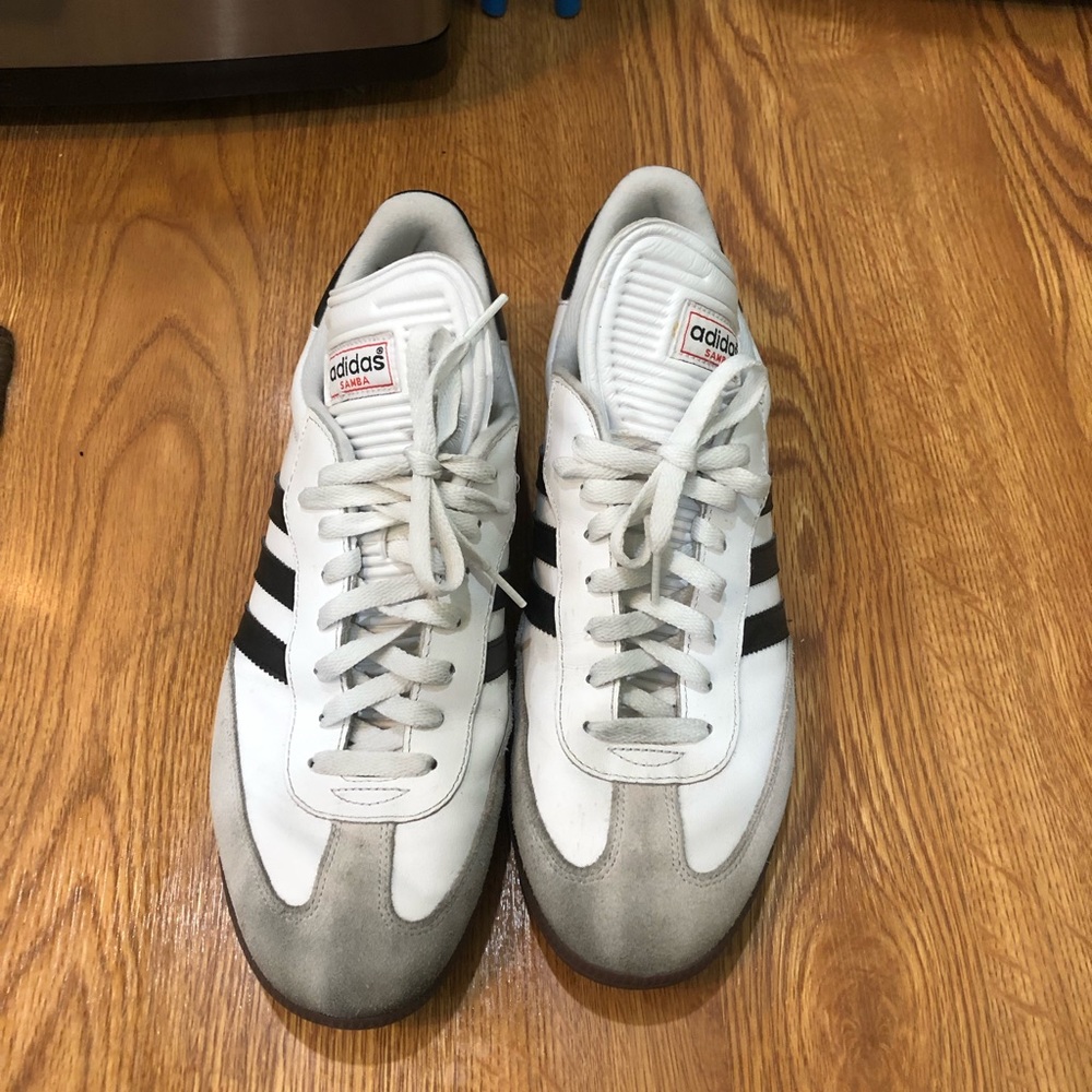 Adidas Sambas